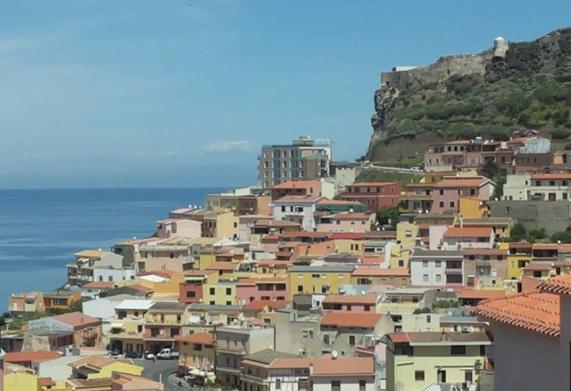 La Terrazza Di Archimede Bed & Breakfast Castelsardo Exterior photo